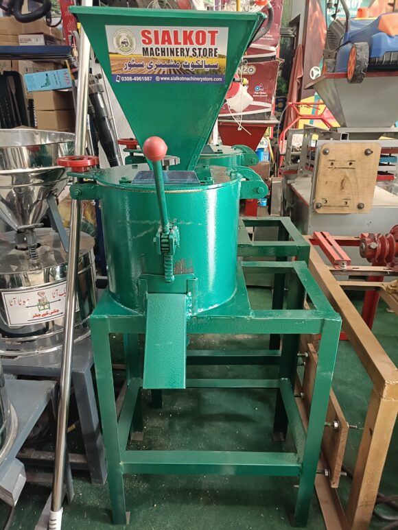 Commercial Dry Masala Spice Chilli grinder Machine