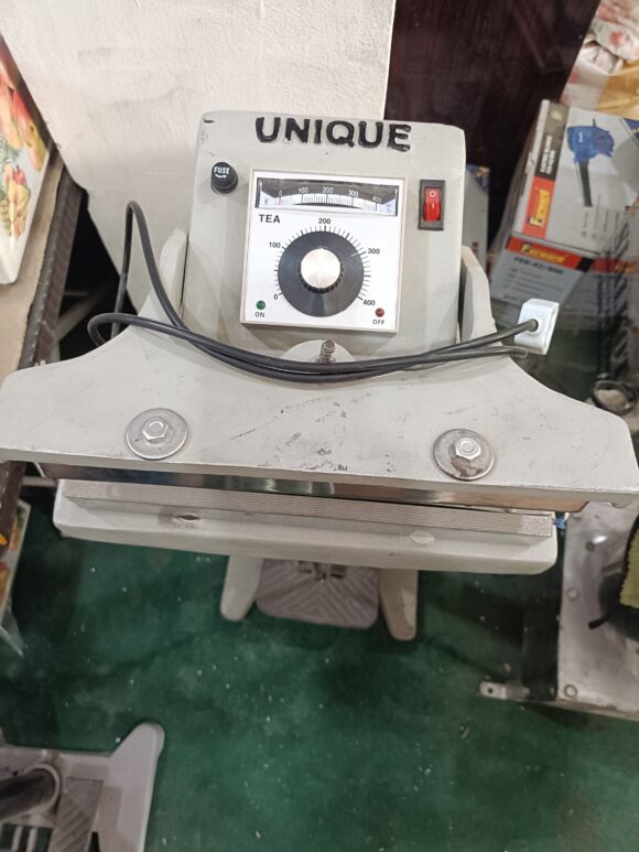 Commercial Pedal Plastic Bag Sealing Machine, Ideal for Industrial and Commercial Use - Image 3
