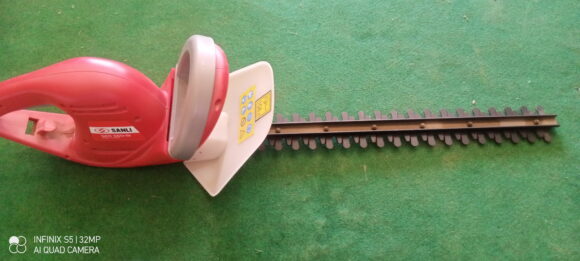 Electric Hedge Trimmer SEH  SANLI 550-51