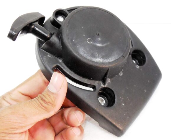 Starter Kick for Brush Cutter/Grass Cutter 4 Stroke GX35 Model Type.