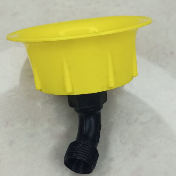 Sprayer Nozzel 5 Holle With Bend - Image 3