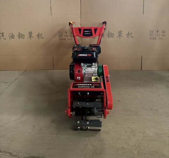 WEEDING MACHINE/ WEEDER MACHINE / TILLER MACHINE / POWER WEEDER / MINI WEEDER - Image 4